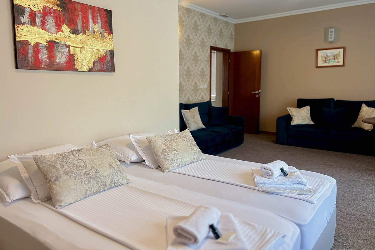 Hotel Bristol, Mostar